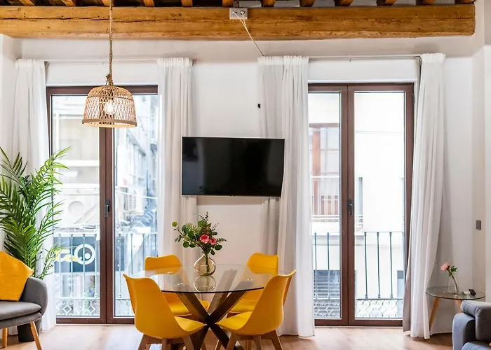 Wekey Homes Granada, Mesones Central Suites